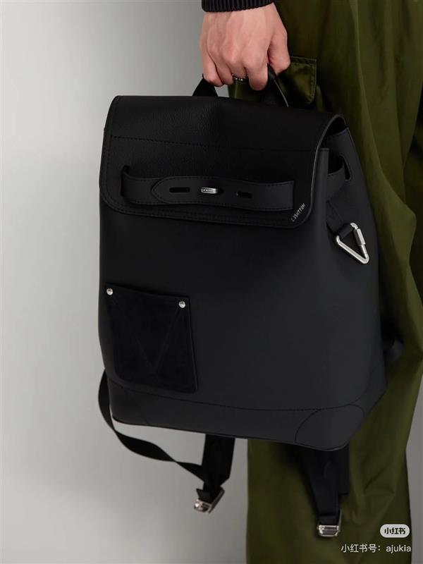 2026122114857194 270